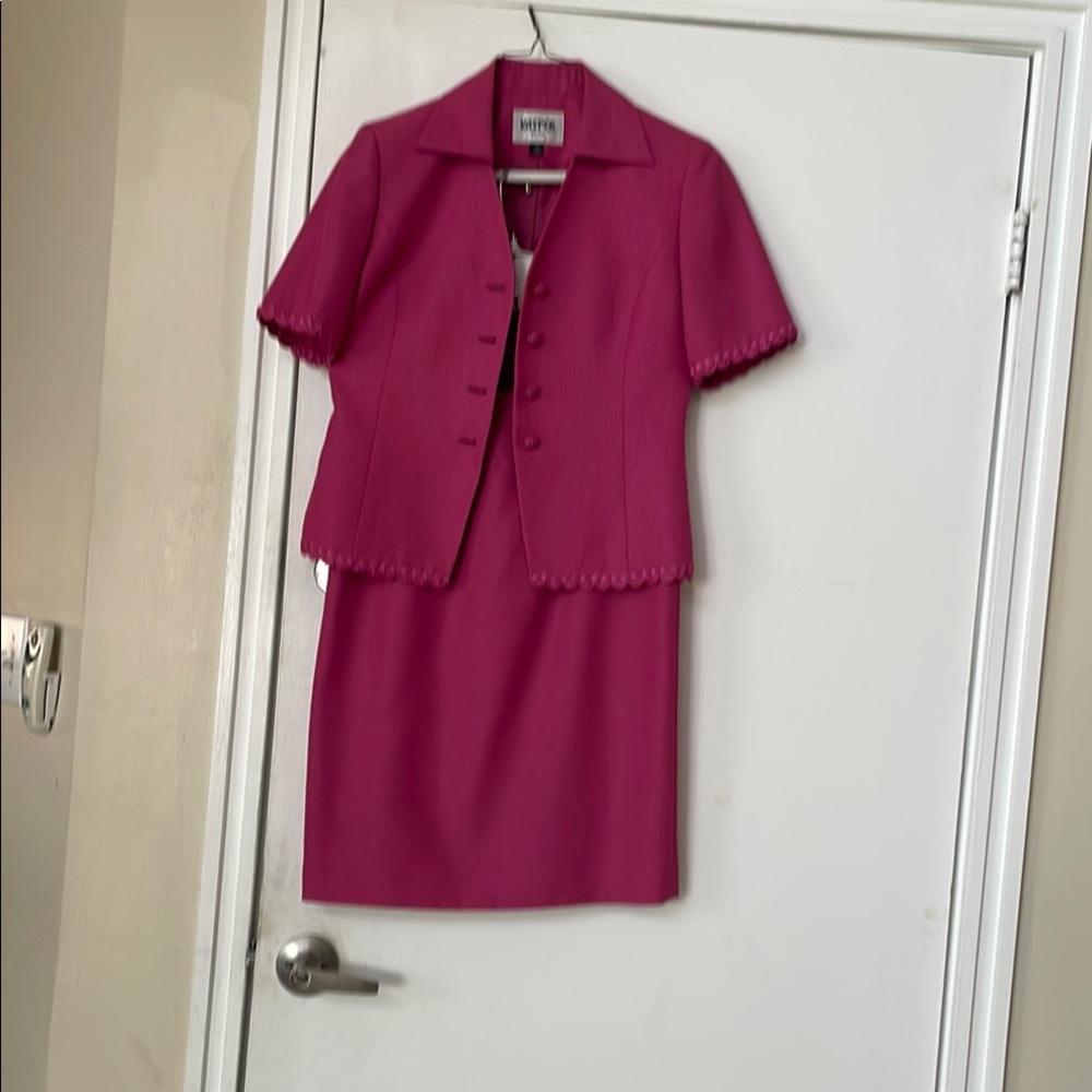 Chic Pink Skirt Suit Set